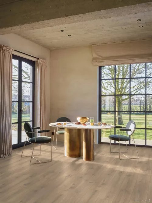 PARCHET LAMINAT BERRY ALLOC HPF 2122 BUTTER OAK AC6