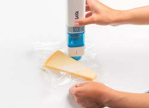 Aparat portabil de vidat Laica VT3206 ExtraSlim Pro, 100W, vidare pungi si caserole