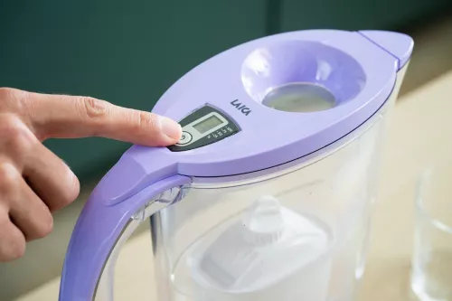 Cana filtranta de apa Laica Stream Violet, 2.3 litri
