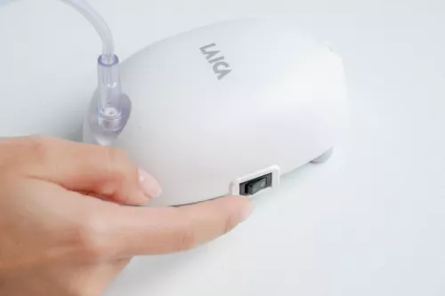 NOU: Aparat de aerosoli compact Laica NE3004, cu piston, copii si adulti