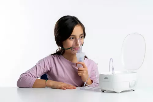 NOU: Aparat de aerosoli Laica NE2015, compartiment accesorii, cu piston, copii si adulti