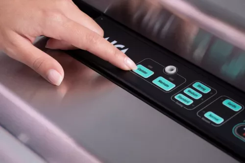 NOU: Aparat de ambalare in vid Laica VT3250 Professional, 40 cm, 25L/min, 350W