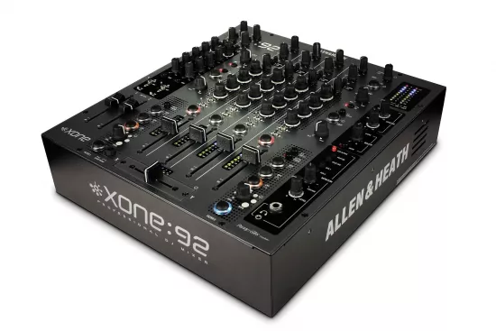 Mixer DJ ALLEN&HEATH XONE:92