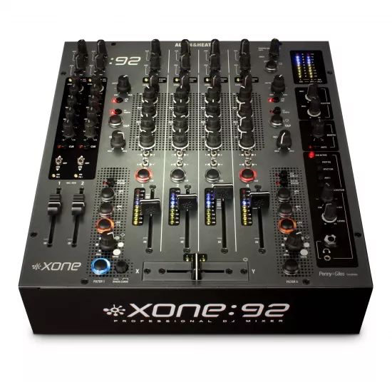 Mixere analogice - Mixer DJ ALLEN&HEATH XONE:92, audioclub.ro