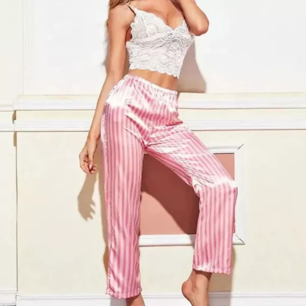 Set pijamale top dantelă și pantalon lung din satin