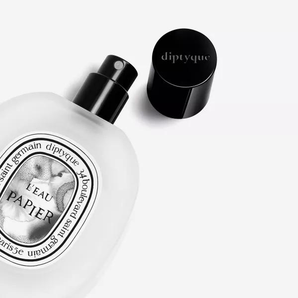 FLEUR DE PEAU