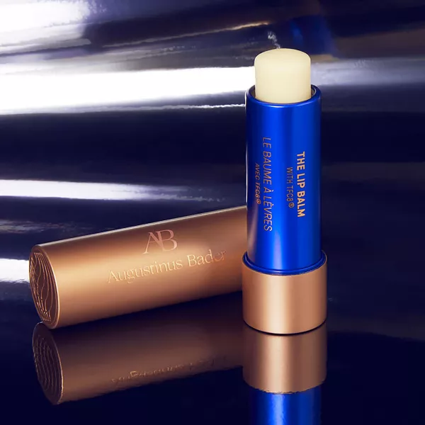 THE LIP BALM