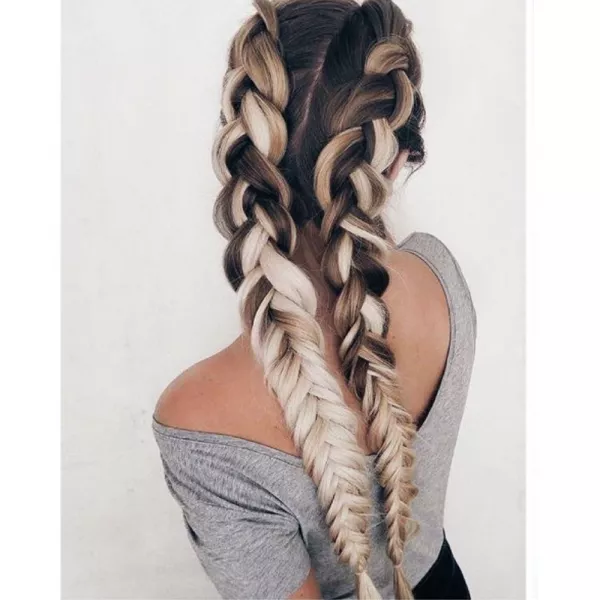 Coada impletita cu elastic, Blond