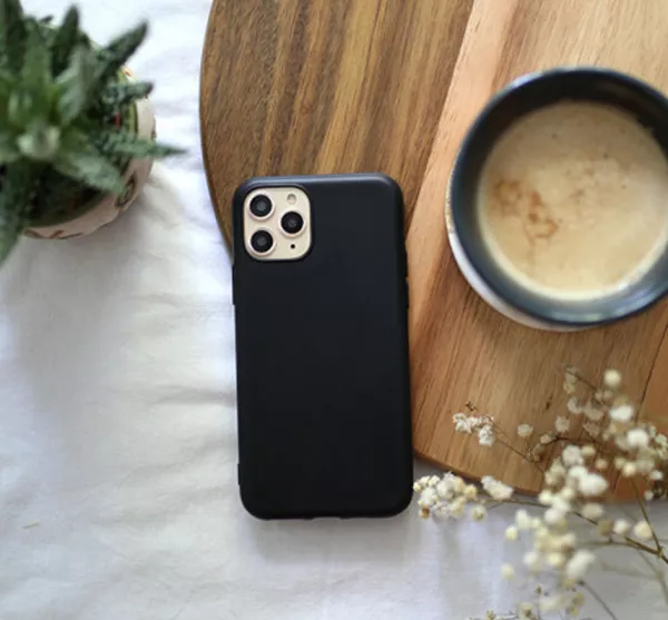 Husa de protectie Loomax, iPhone 13 Pro,  silicon subtire, neagra