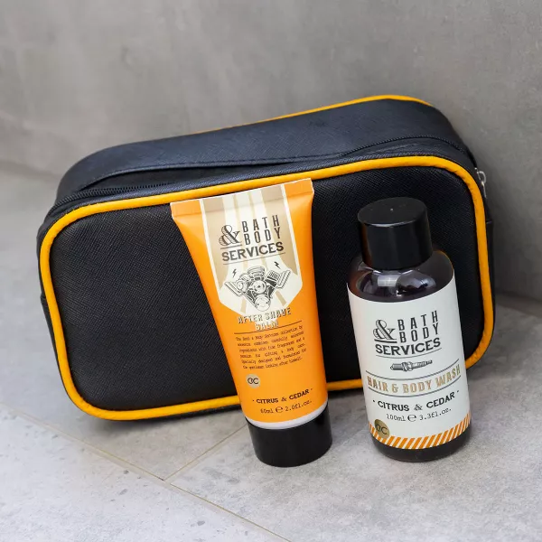 Set cadou barbati, gel de dus, balsam after shave