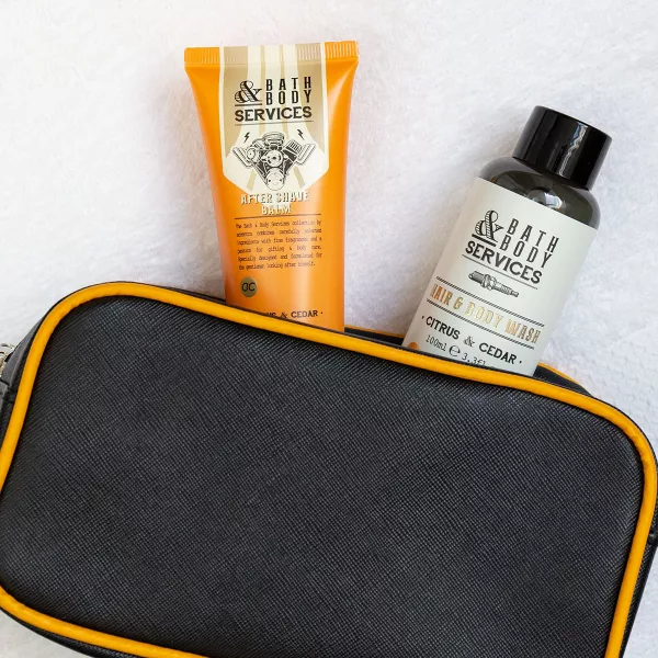 Set cadou barbati, gel de dus, balsam after shave