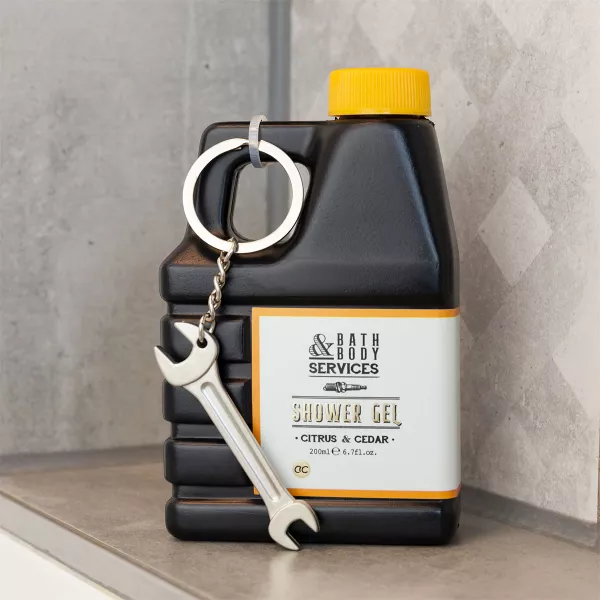 Set cadou barbati, gel de dus, breloc, BATH & BODY SERVICES