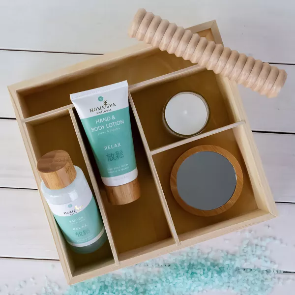 Set cadou femei, crema de maini, aparat de masaj