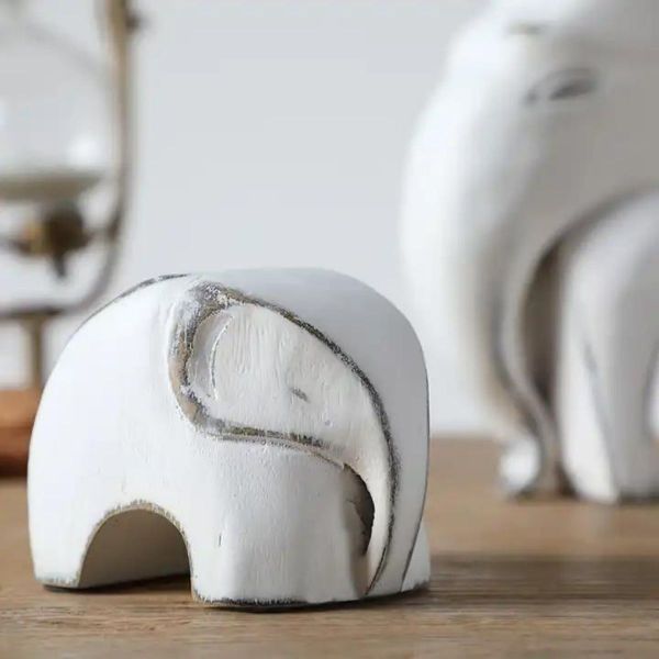 Set de 2 decoratiuni elefanti albi din polirasina 17.5 cm Yazhi
