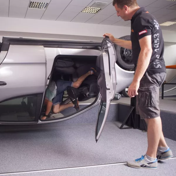 Experiențe Auto Cadou - Experienta Off-road Pickup Truck, smartexperience.ro