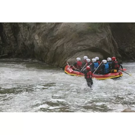 Experiență Rafting Cadou - Rafting pe Buzau pentru grup de 6 persoane, smartexperience.ro