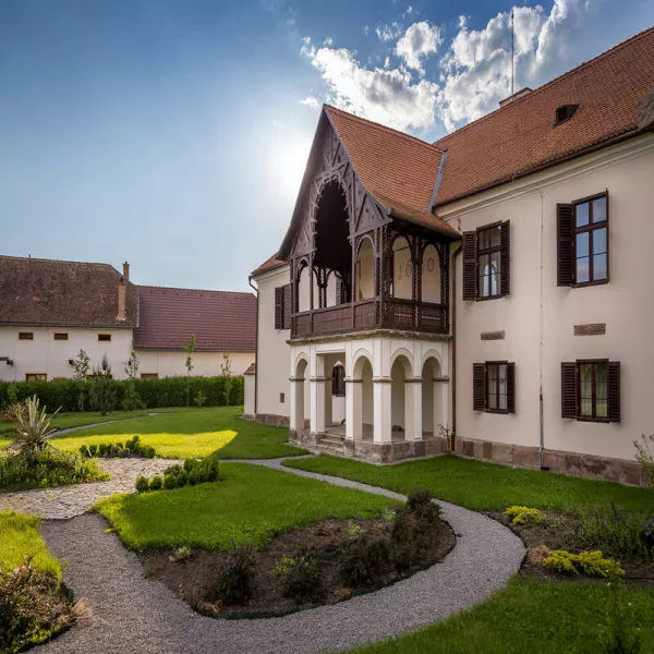 City Break Voucher Cadou - Relaxare la Castel, smartexperience.ro