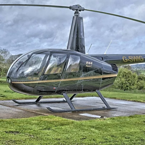 Zbor cu elicopterul pentru tine si invitati, Bucuresti | 3 persoane