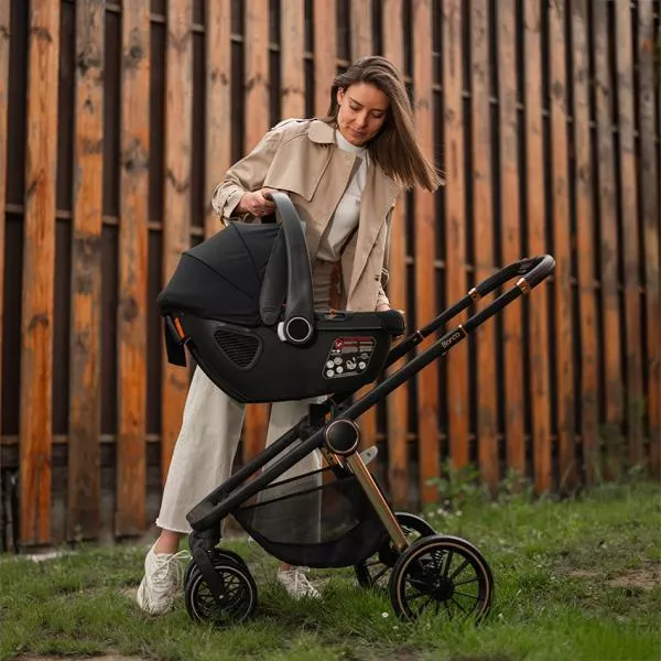 Carucior Set 3 in 1, Bianca, cos landou individual, cosulet auto Aria Luxe inclus, cadru din aluminiu, pana la 22 kg, Pink 12