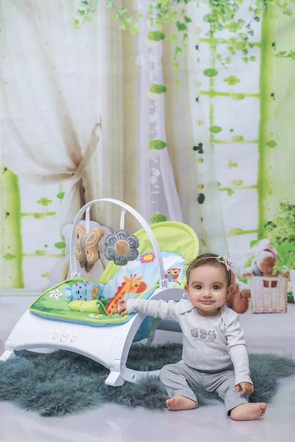 Fotoliu balansoar, Enjoy, cu vibratii si muzica, Beige Daisy 8