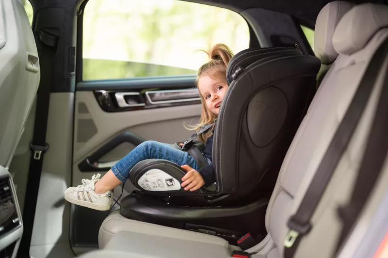 Scaun auto, Aviator, i-Size isofix, cu baza rotativa 360 grade, de la 0 luni pana la 12 ani, 40-150 cm, Bej 5
