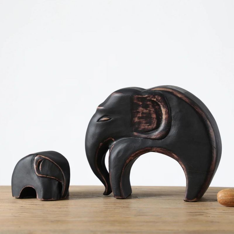Set de 2 decoratiuni elefanti maro din polirasina 21.5 cm Yazhi